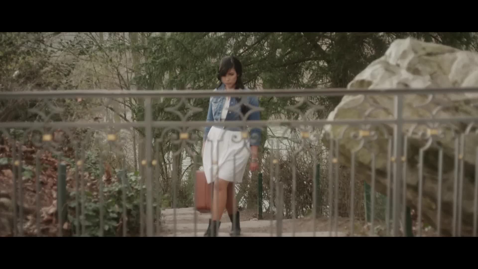 Indila - Dernière Danse (French-Turkish) Son Dans
